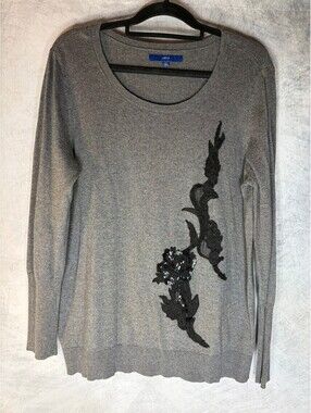 Apt. 9 Women's XL Gray Sweater with Black Floral Applique and Sequins